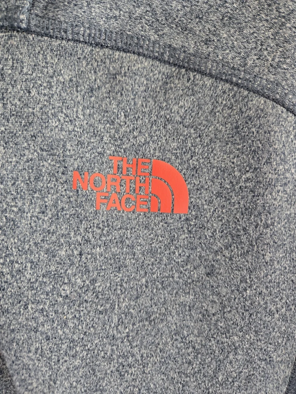Mens North Face Heather Gray & Navy Quarter-Zip Pullover with Coral Trim Size M